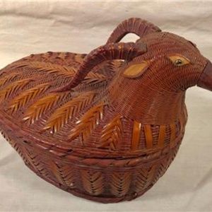 VTG HANDMADE HAND WOVEN SHEEP / RAM BASKET